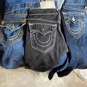 3 pairs of true religion men jeans